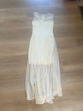 BCBGMaxAzria White Sleeveless Sheer Overlay Maxi Dress